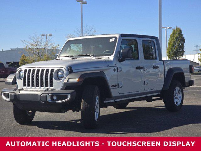 2023 jeep gladiator sport s