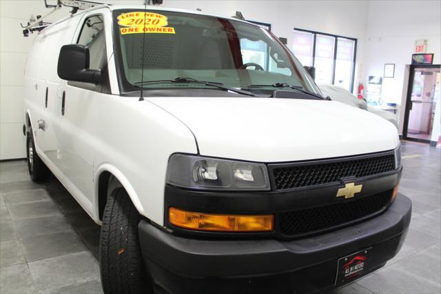 2020 chevrolet express 2500 rwd 2500 regular wheelbase wt
