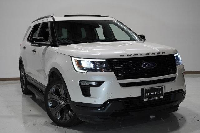 2018 ford explorer sport