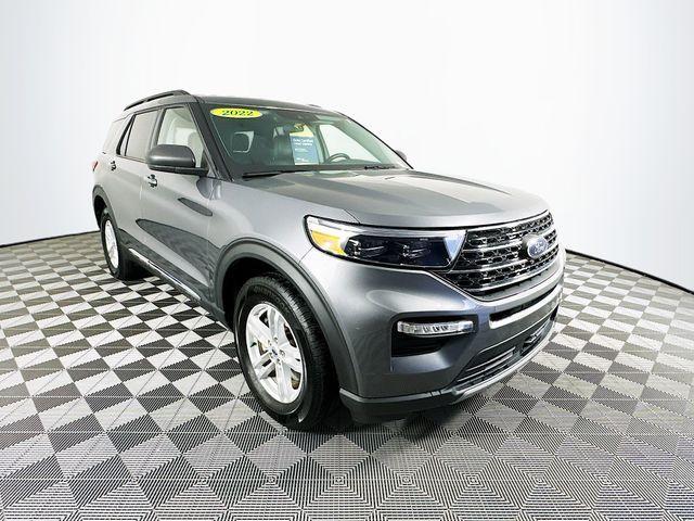 2022 ford explorer xlt