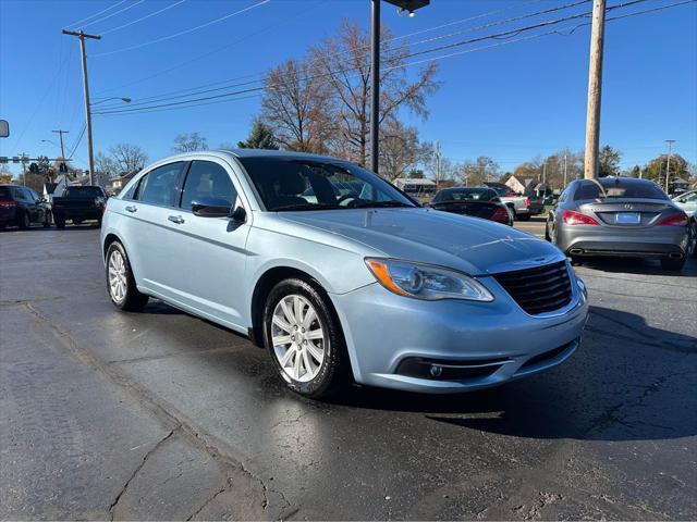 2013 chrysler 200 limited