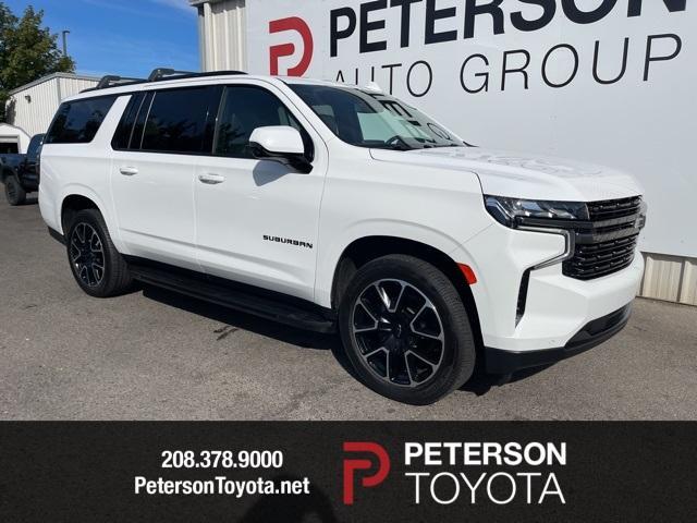 2022 chevrolet suburban rst