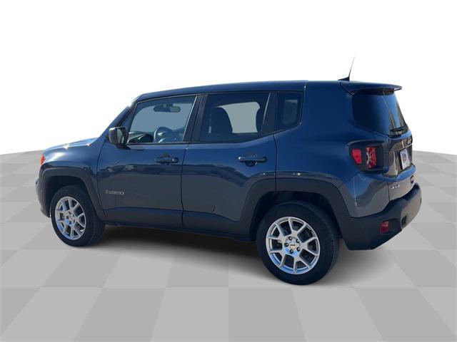 2023 jeep renegade latitude