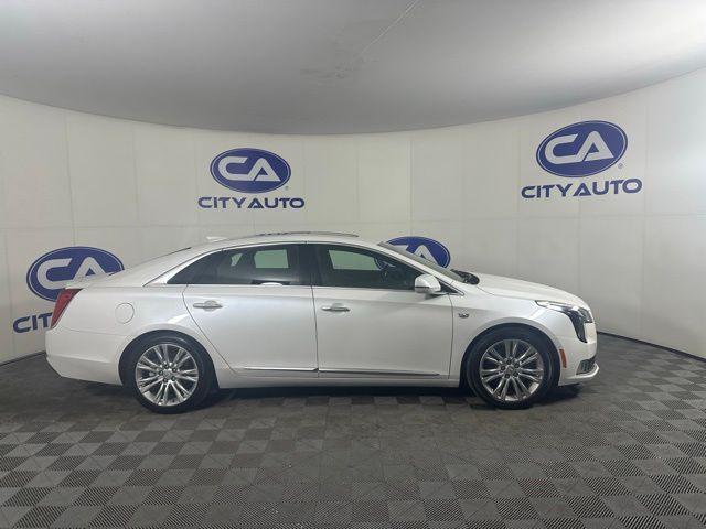 2018 cadillac xts luxury
