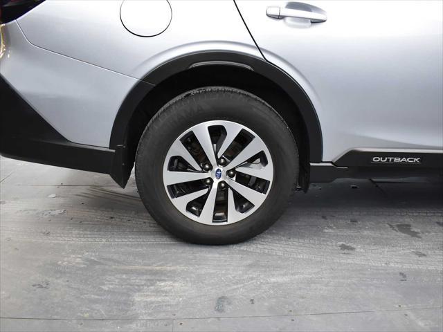 2021 subaru outback base