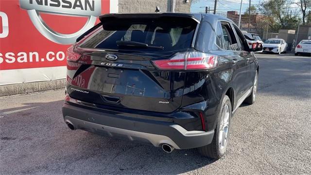 2022 ford edge titanium
