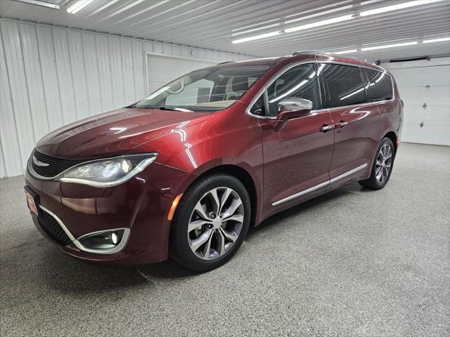 2017 chrysler pacifica limited