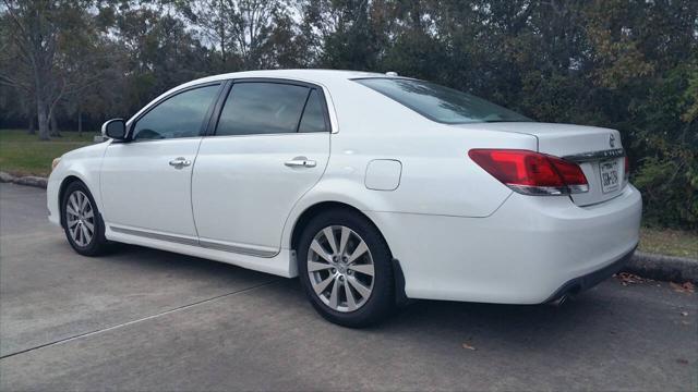 2011 toyota avalon limited