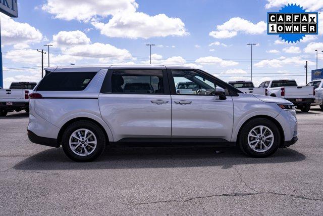 2022 kia carnival lxs