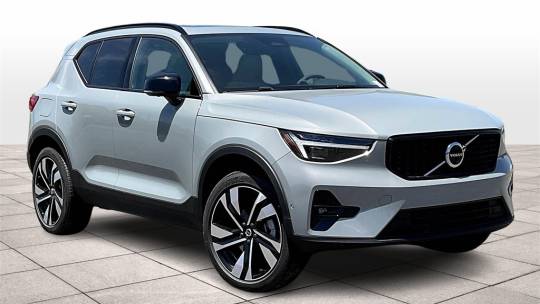 2024 Volvo XC40