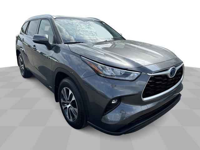 2020 toyota highlander hybrid xle