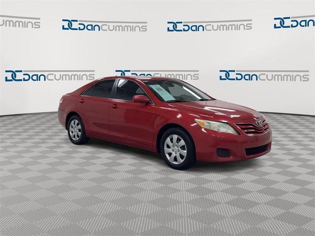 2011 toyota camry le