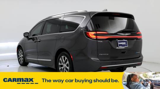 2022 Chrysler Pacifica