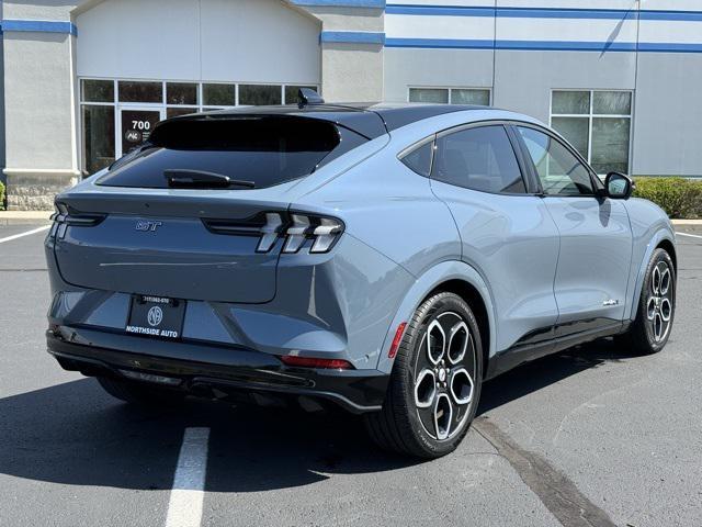 2023 ford mustang mach-e gt