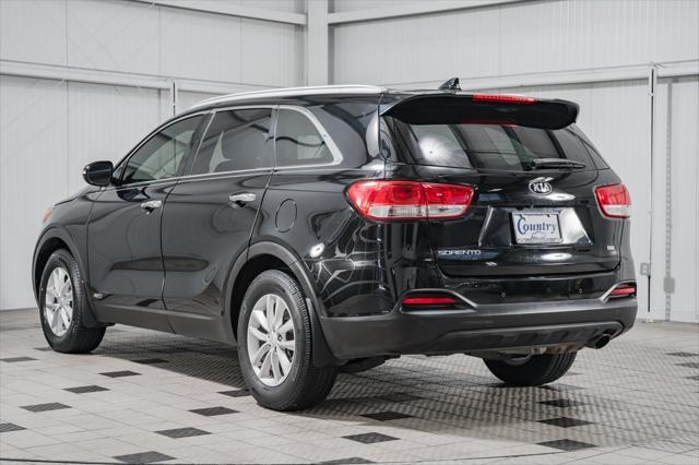2017 kia sorento lx