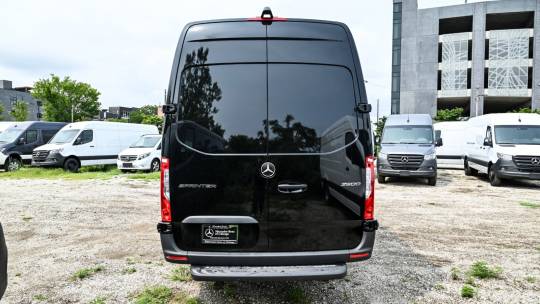 2024 Mercedes-Benz Sprinter