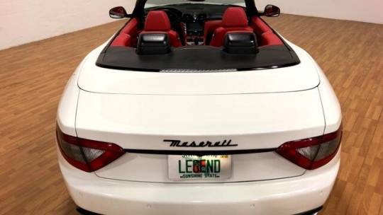 2013 maserati granturismo sport