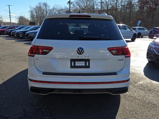 2023 volkswagen tiguan 2.0t se r-line black
