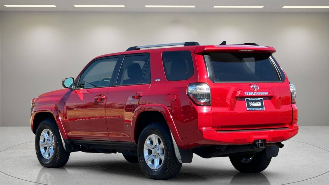 2023 toyota 4runner sr5