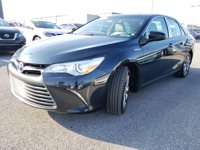 used 2016 toyota camry xle mechanicsburg, pa 17050 for sale in defense depot, pennsylvania