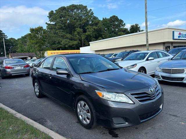 2010 toyota camry le