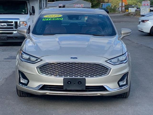 2019 ford fusion hybrid titanium