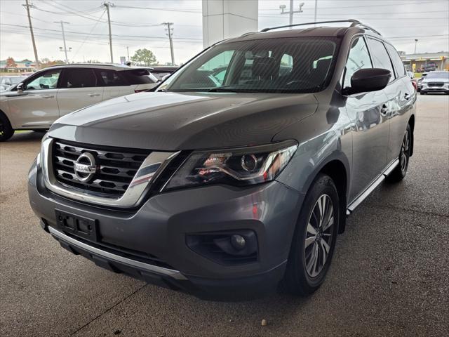 2017 nissan pathfinder sv