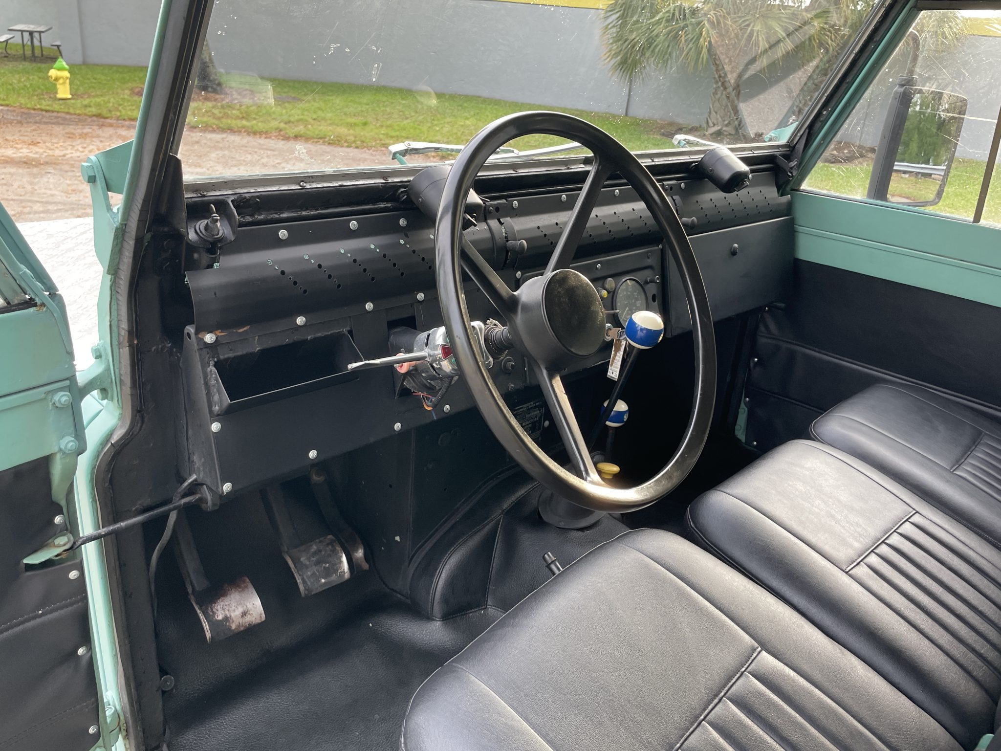 1965 land rover 88 series iia santana