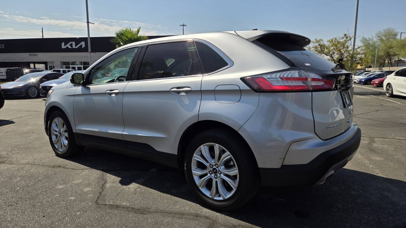 2022 ford edge titanium