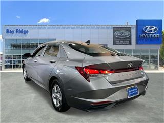 2021 Hyundai Elantra se