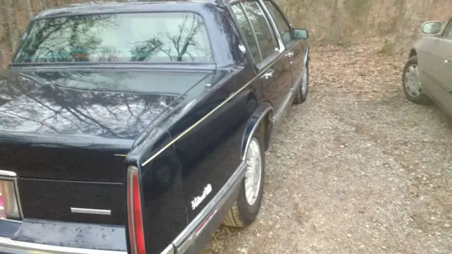 1991 cadillac sedan deville 4-door 4.9l mint