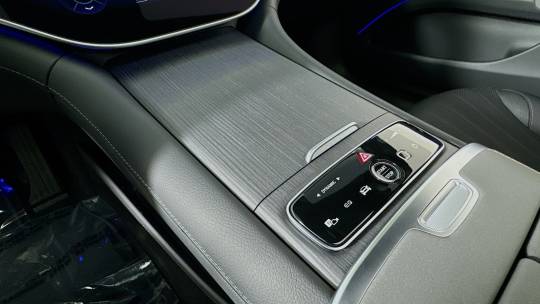 2024 Mercedes-Benz EQS