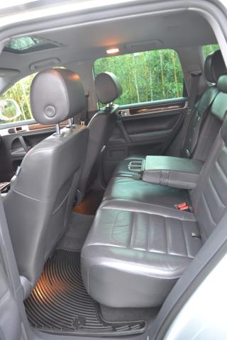 2010 volkswagen touareg vr6
