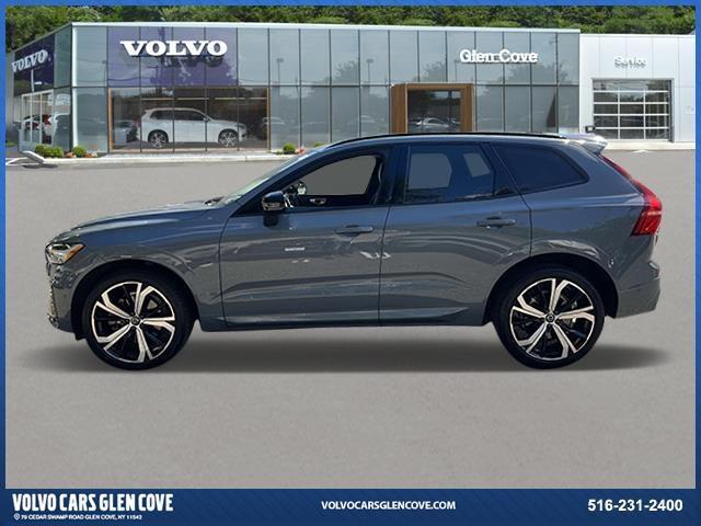 2023 volvo xc60 b6 ultimate dark theme