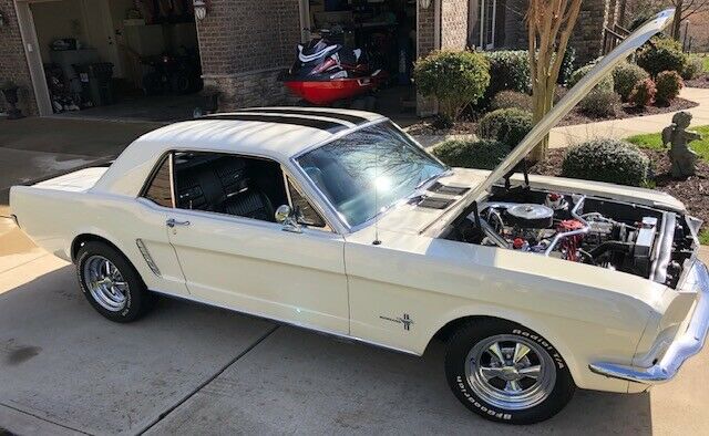 1965 mustang 289 great driver