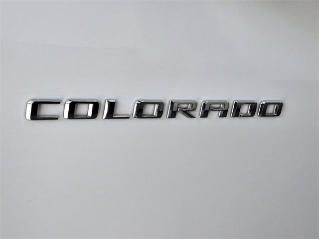 2023 chevrolet colorado lt