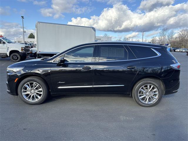 2023 buick enclave avenir awd