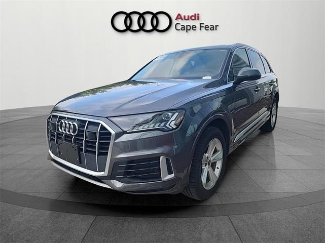 2024 audi q7 45 premium plus