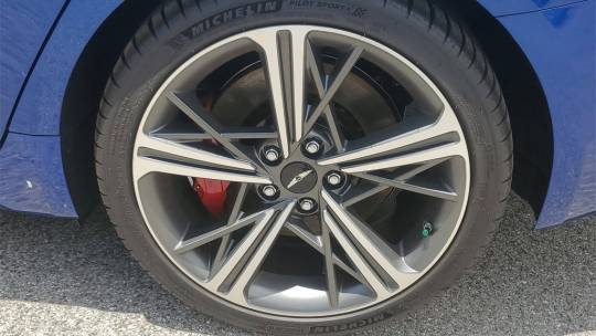 2025 Genesis G70