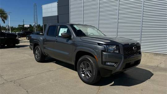 2025 Nissan Navara (Frontier) sv