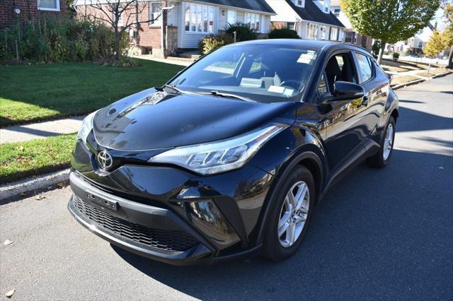 2020 toyota c-hr le