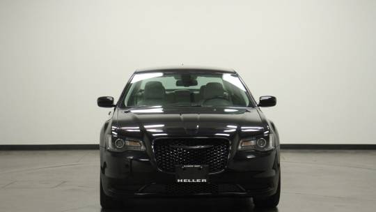 2022 Chrysler 300