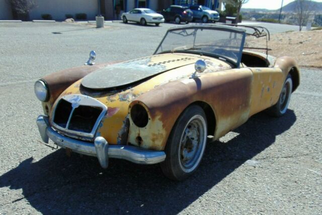 1960 mga 1600 long long time sitter-needs everything-mostly there-great project