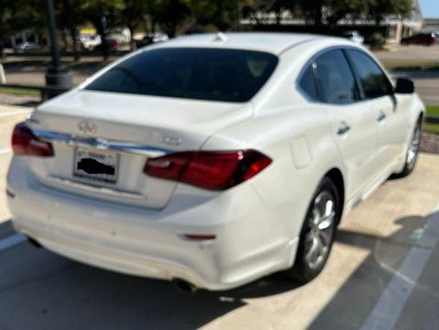 2017 infiniti q70 3.7