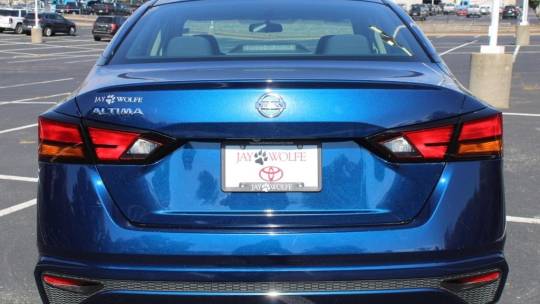2020 Nissan Altima