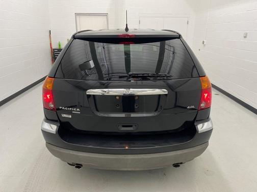 2007 chrysler pacifica in saint louis, missouri