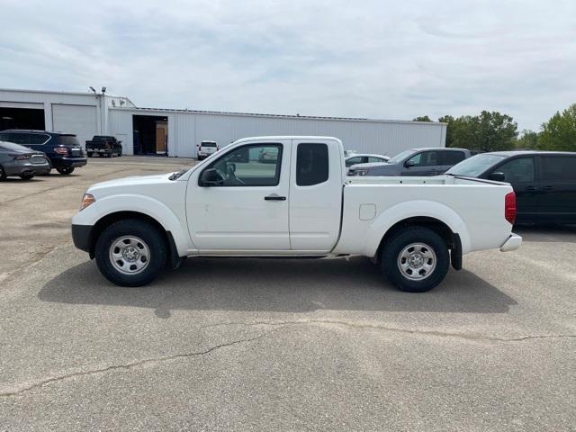 2021 nissan frontier s
