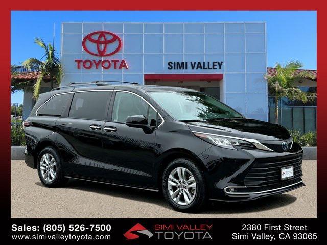 2022 toyota sienna xle 8 passenger