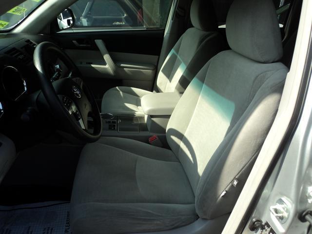 2012 toyota highlander se