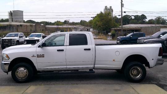 2018 ram 3500 tradesman crew cab 8' box 4wd